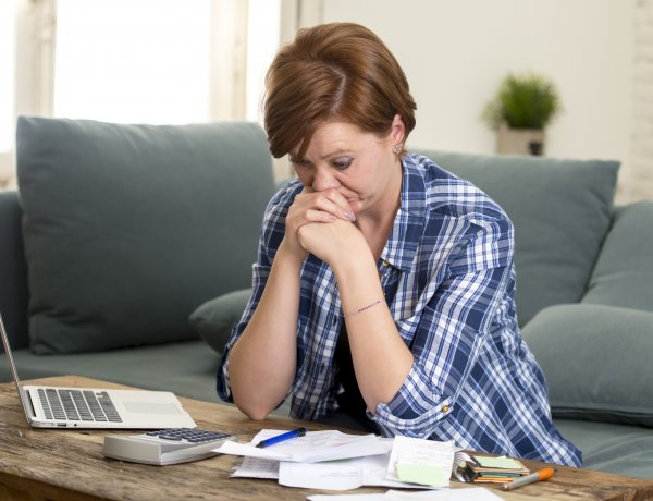 Dicas para negociar dívidas com bancos e credores