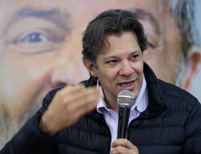 Mercado financeiro reage com cautela à falência do Silicon Valley Bank, diz ministro Haddad.
