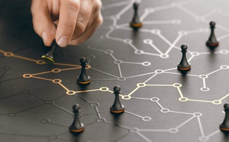Rumo à Prosperidade: Guiando-se pelas Estratégias Fundamentais de Construção de Riqueza